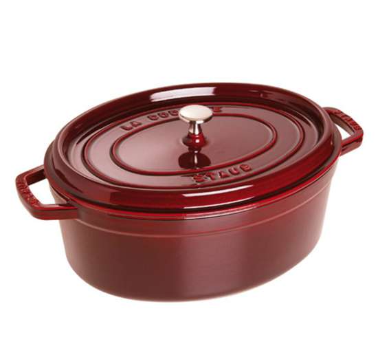 Staub Oválný litinový hrnec s poklicí Cocotte, červená, 29 cm / 4,2 l 1102987