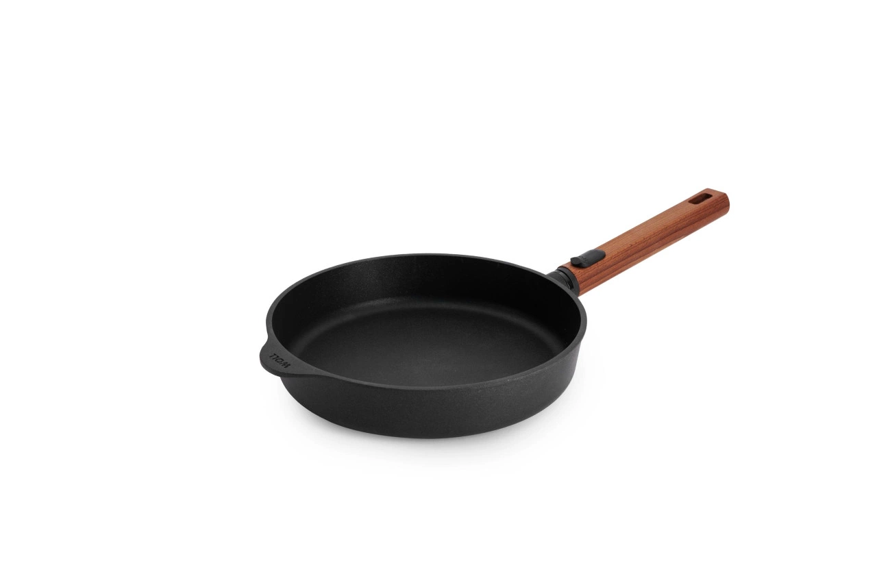 Woll Nepřilnavá pánev Eco Logic QXR s dřevěnou odnímatelnou rukojetí, Ø 24 cm 1524WLCI-Q